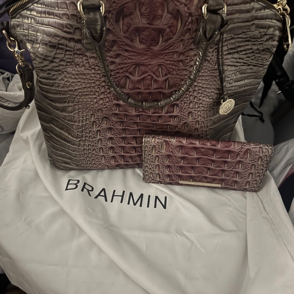Brahmin purse and wallet - Picture 4 of 4